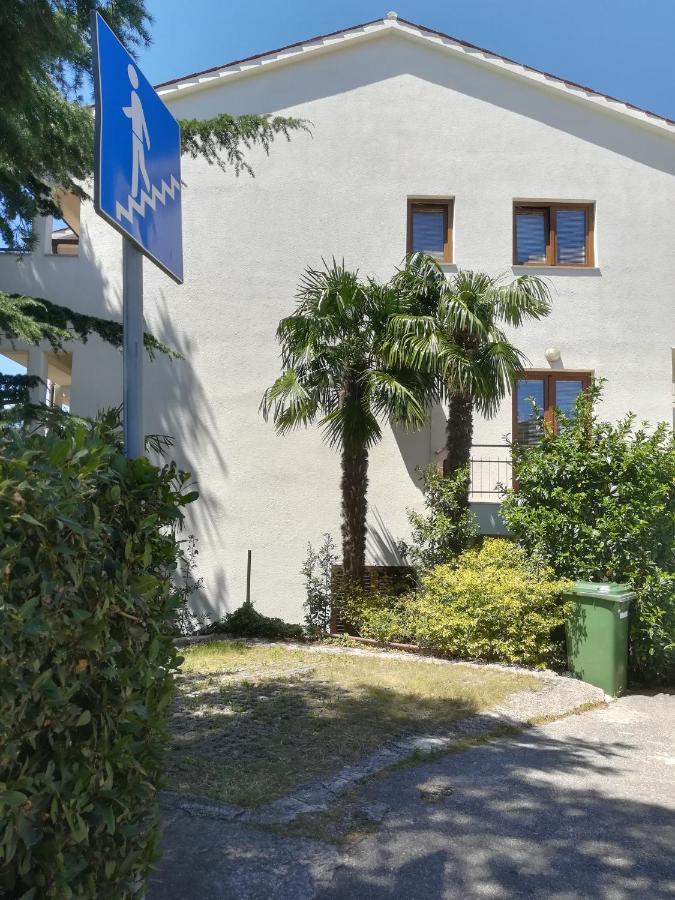 Apartment Kiwi Rabac Εξωτερικό φωτογραφία